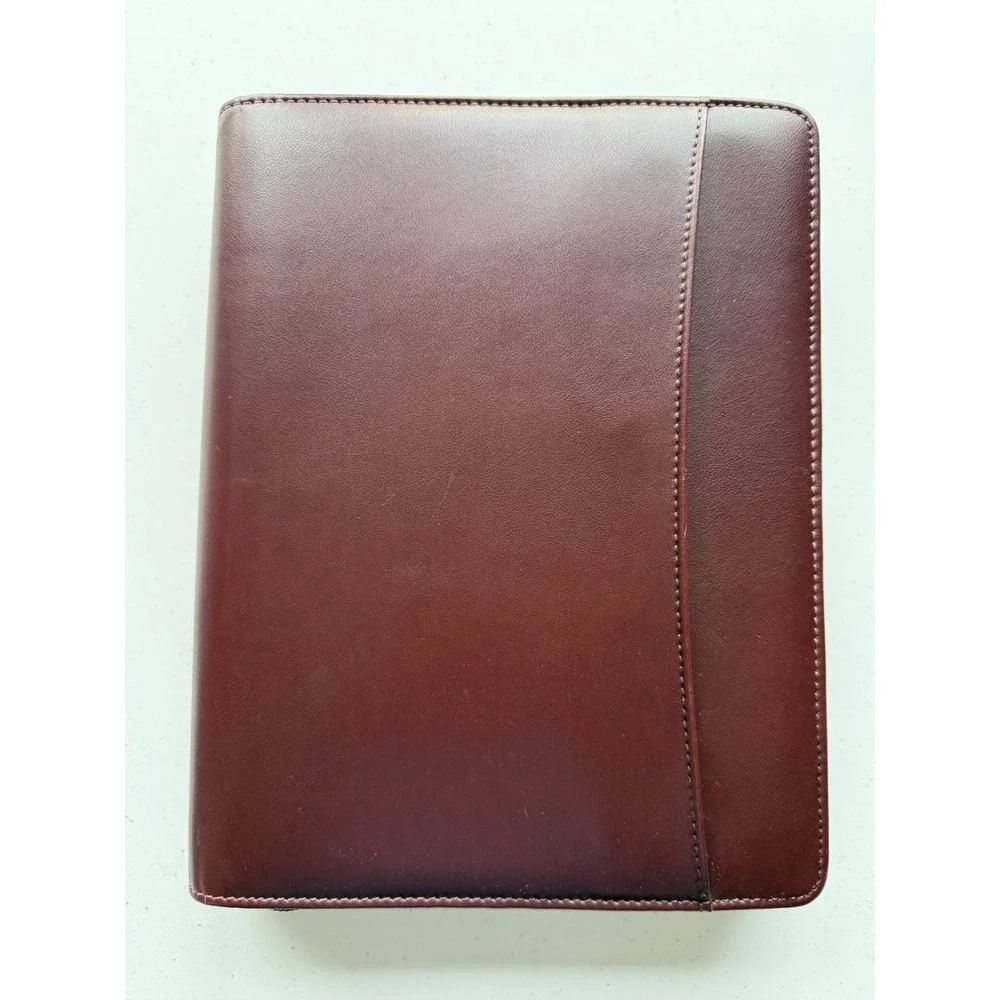 Vintage Dayrunner Planner 3 Ring 8 x 10 Classic Edition Madrid Burgundy Filled